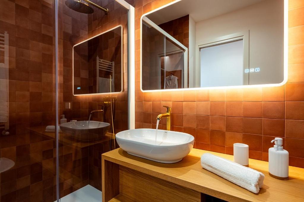 Habitart Hotell Monserrato Eksteriør bilde